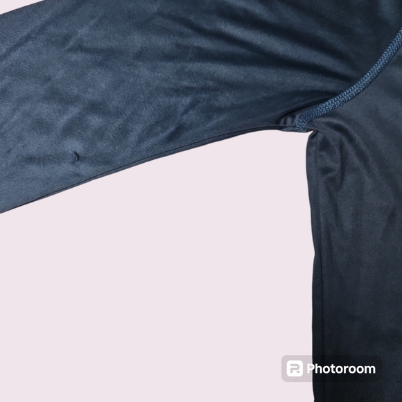 Under Armour Girls Long Sleeve Heatgear Shirt Blue Teal Size Large - Picture 3 of 4